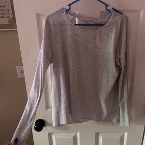 Women's Gray Long Sleeve Top